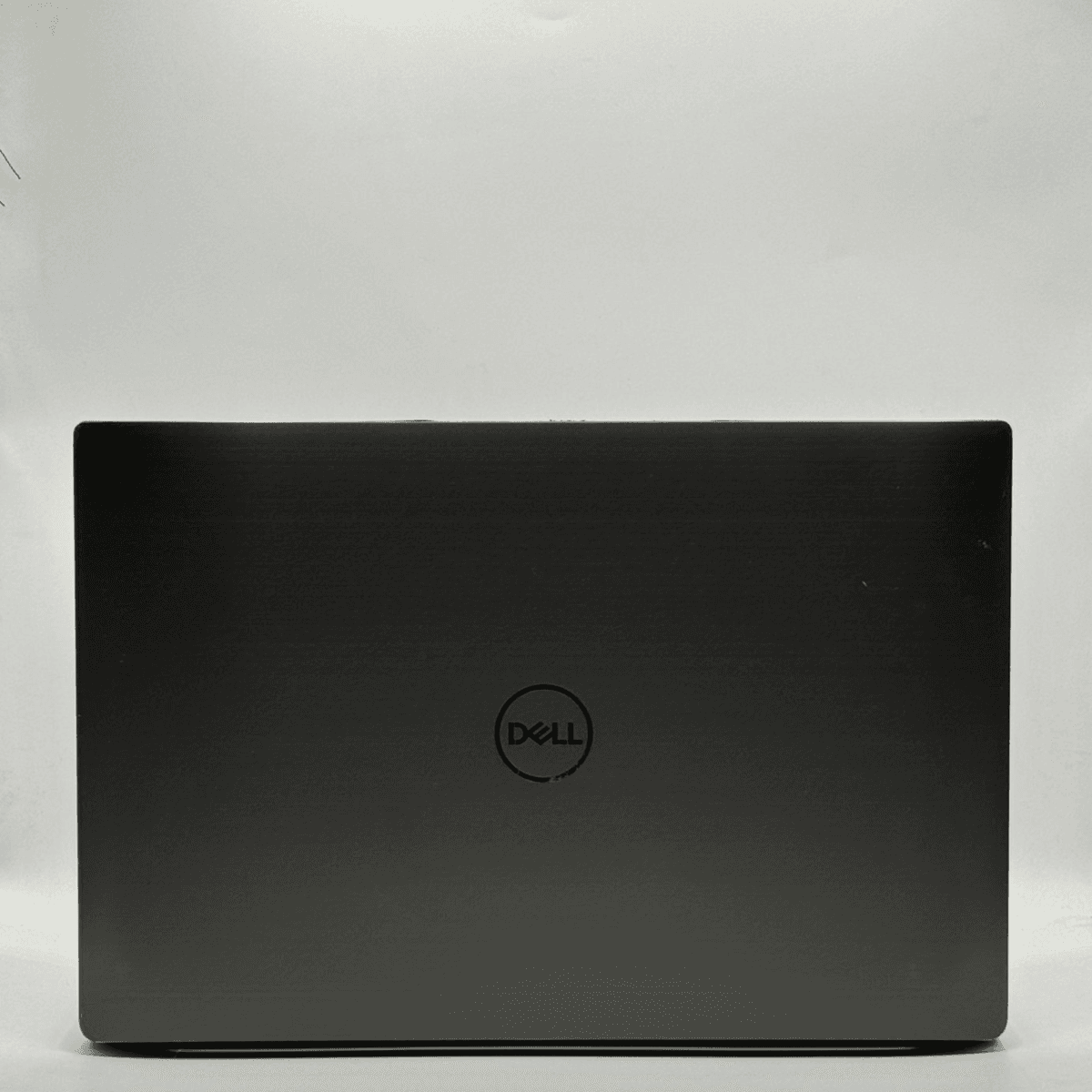 Dell Latitude 7490 featuring an 8th Gen Intel Core i5 processor, equipped with 8GB of RAM and a 256GB SSD